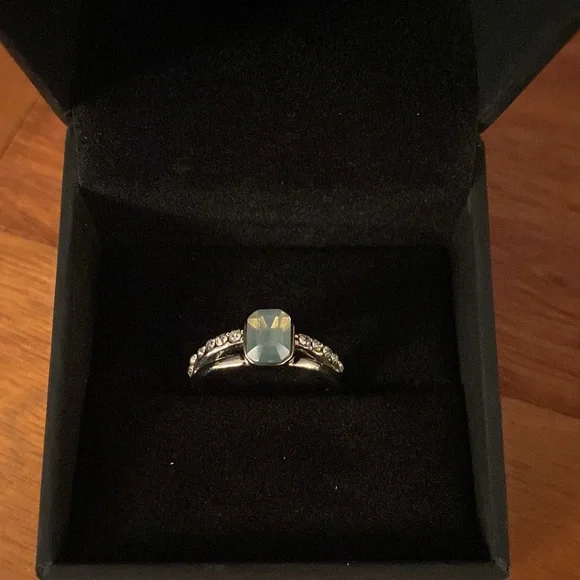 Charmed Aroma Rings - Picture 4 of 5